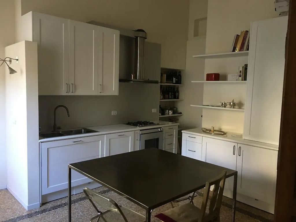 Antica Casa Zucchini B&B Болонья